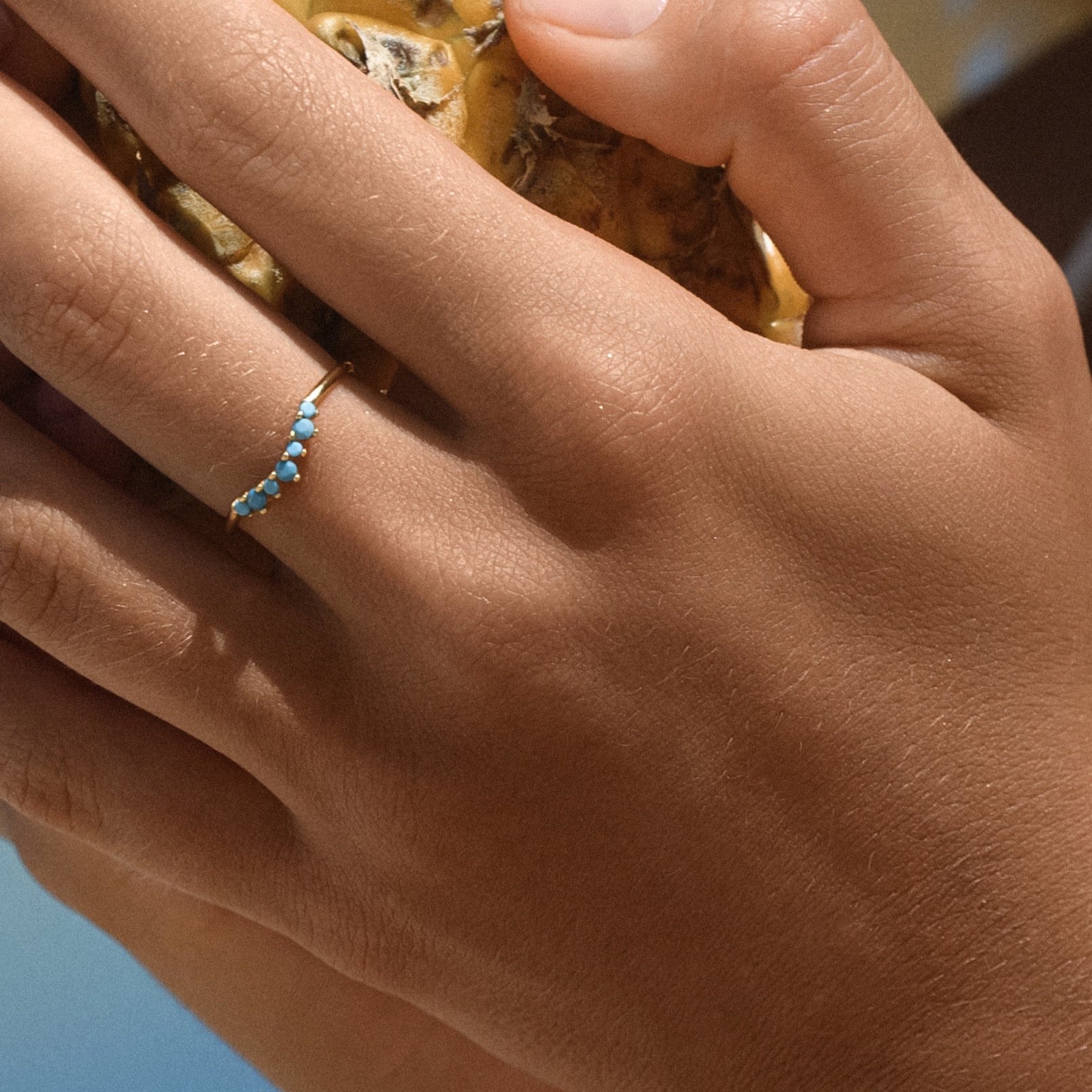 Tropical Paradise Ring in Gold