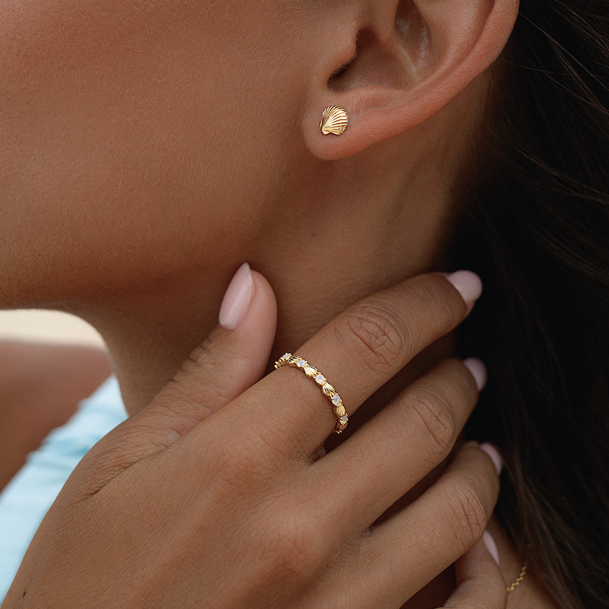 Scallop Shell Ring in Gold