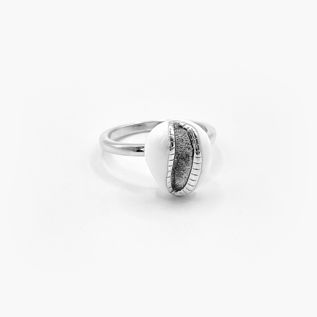 White hot sale shell ring