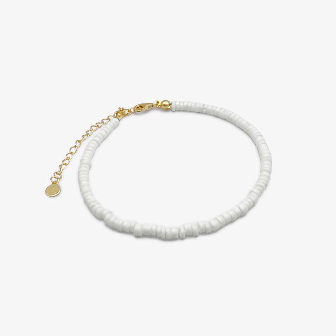White Puka Shell Beaded Bracelet with Gold Chain