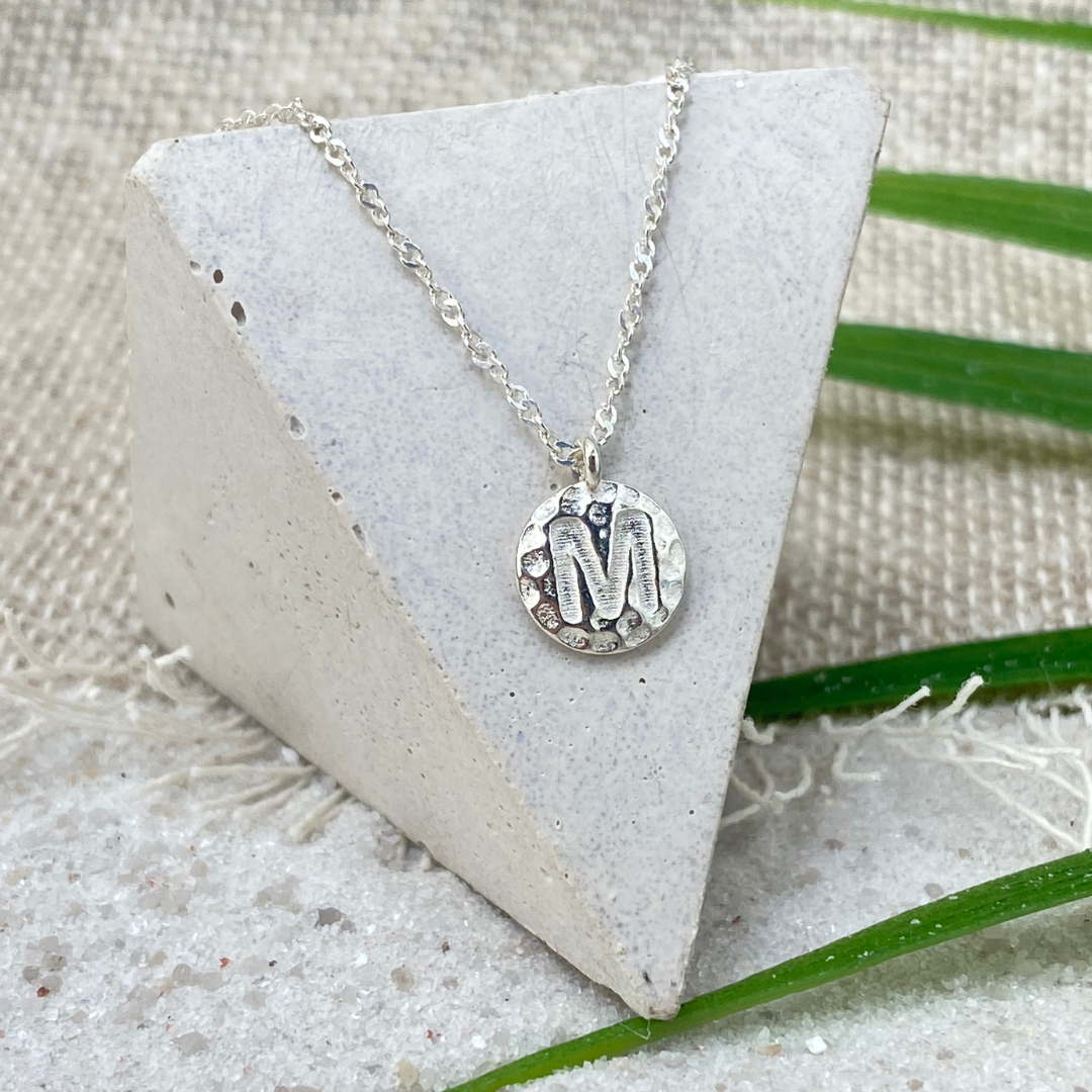9ct White Gold 'M' Initial Adjustable Letter Necklace 38/43cm – Ellyse  Jewellers